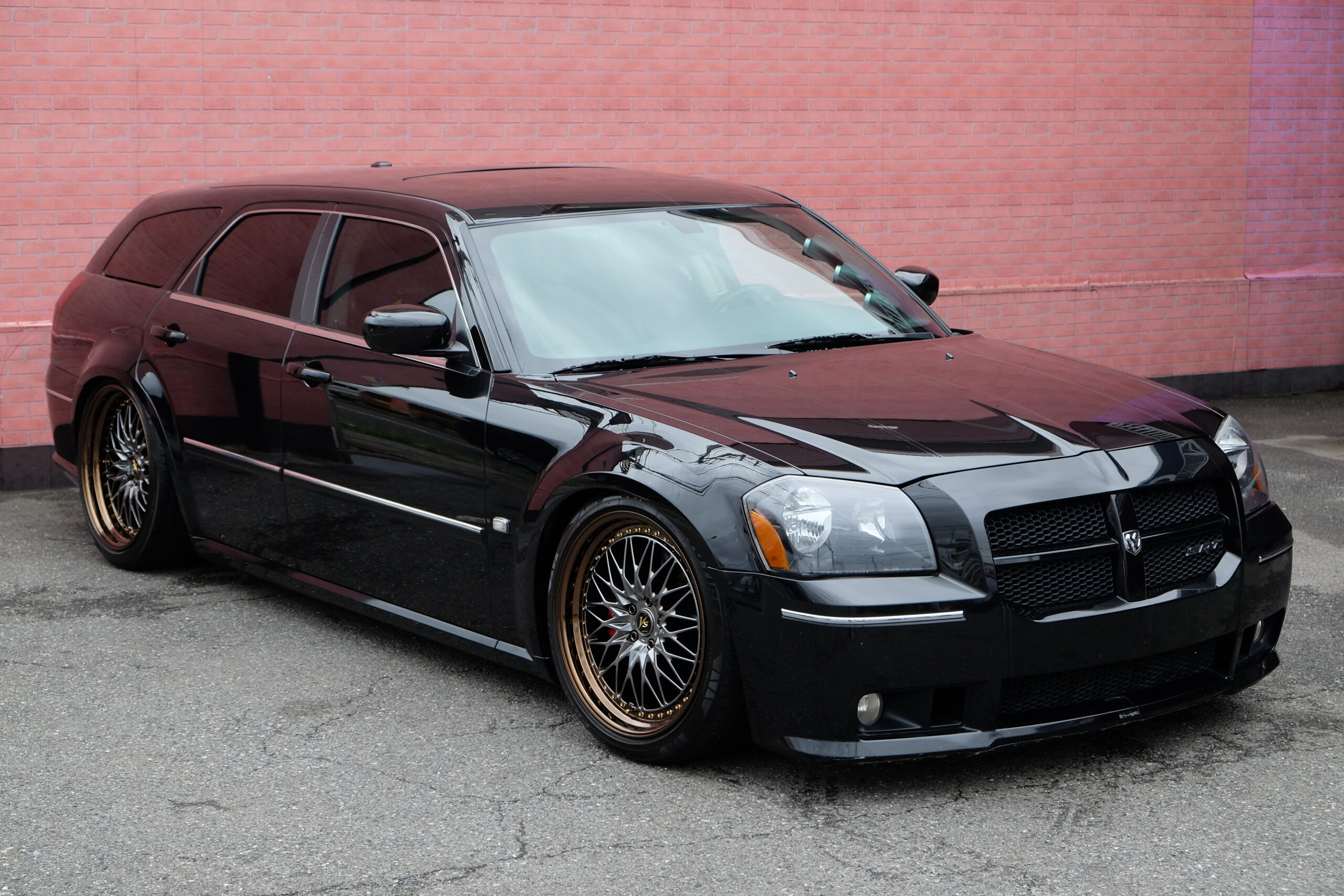 ダッジ マグナム SRT-8 新車並行