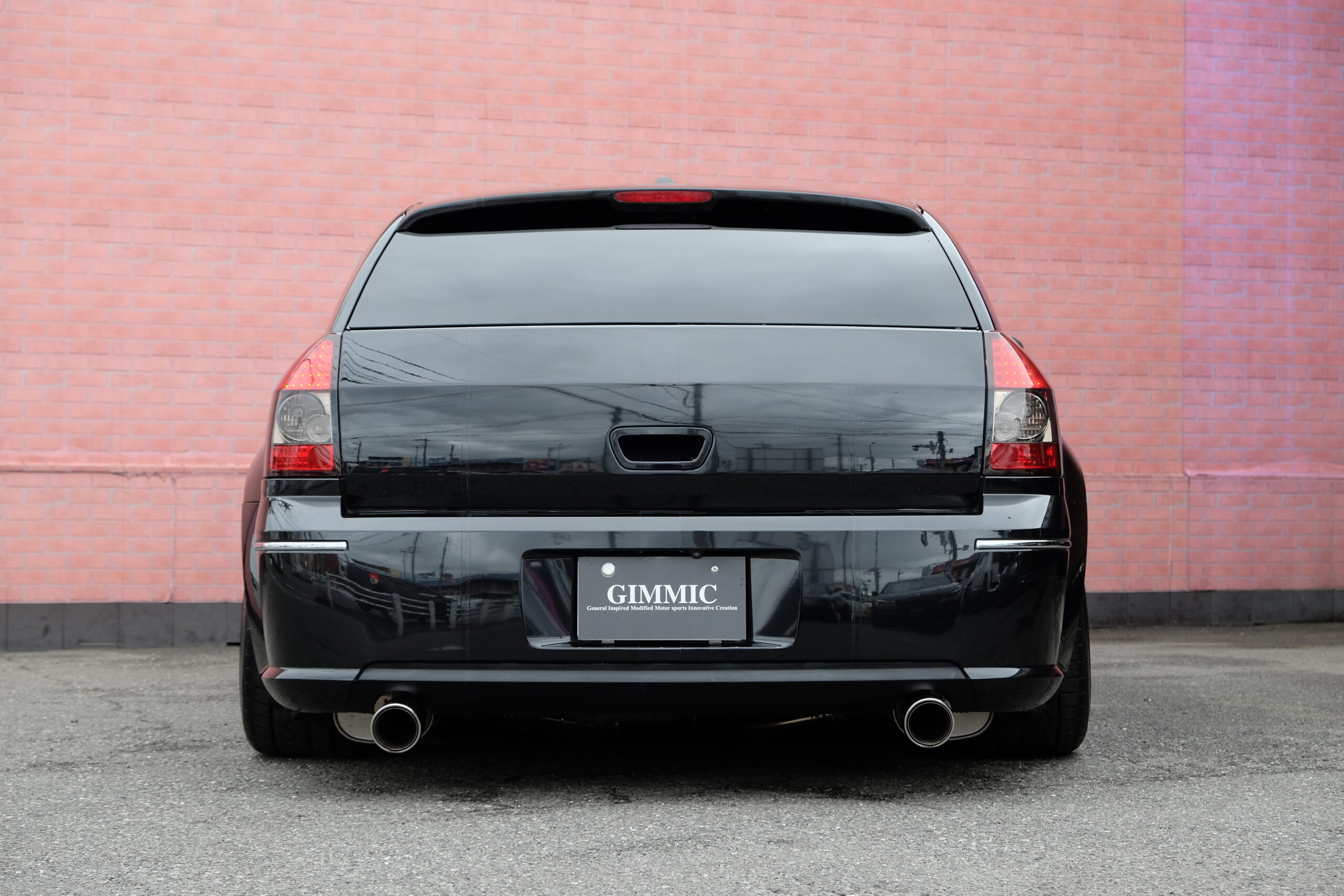 ダッジ マグナム SRT-8 新車並行