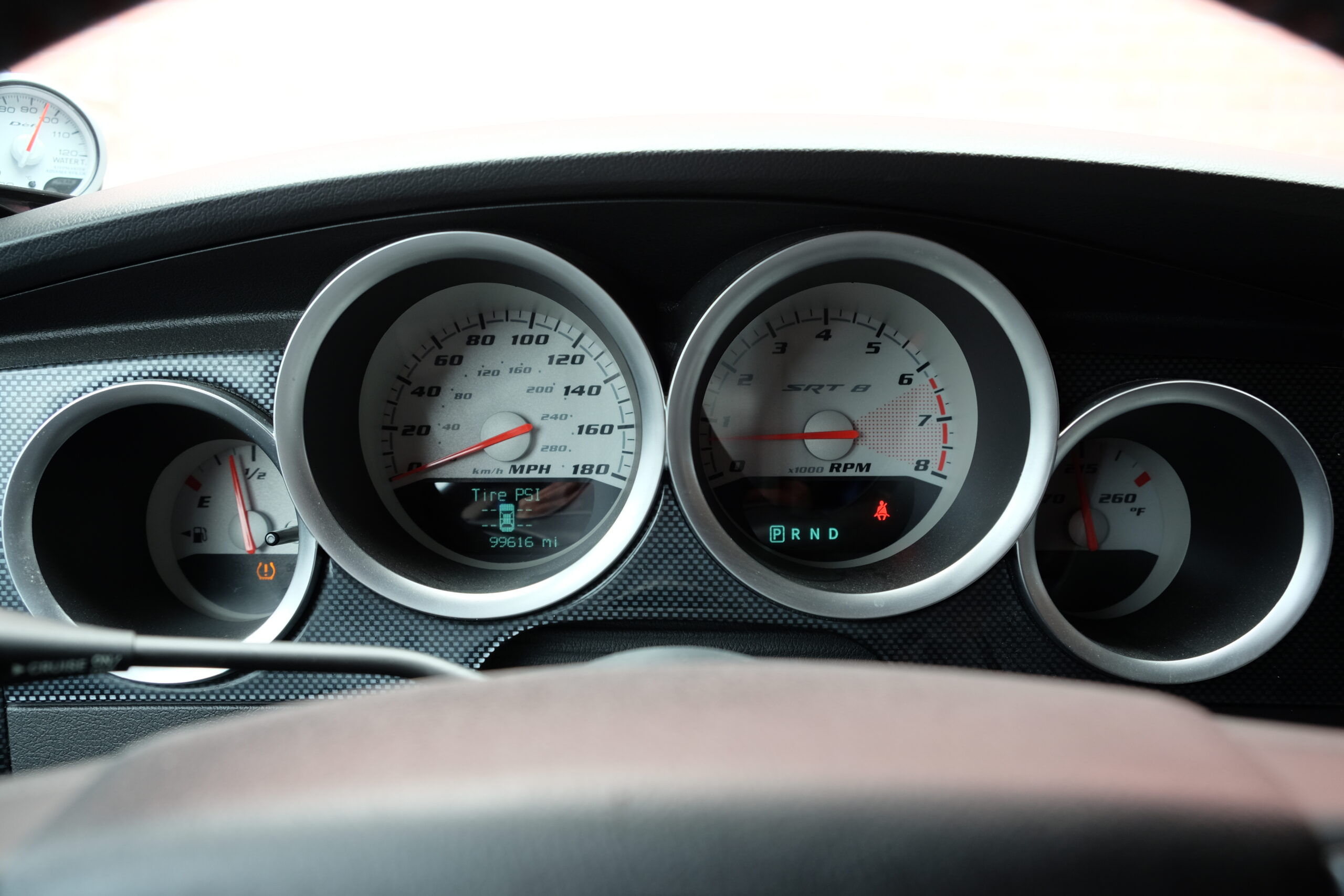ダッジ マグナム SRT-8 新車並行