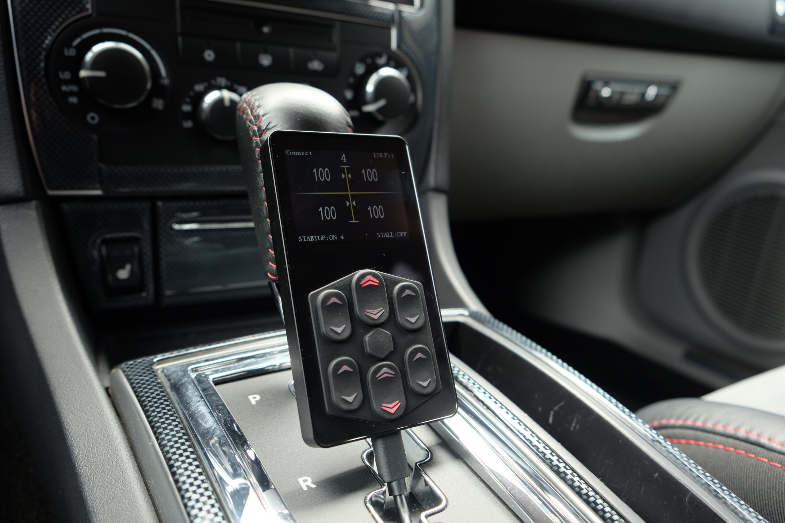ダッジ マグナム SRT-8 新車並行