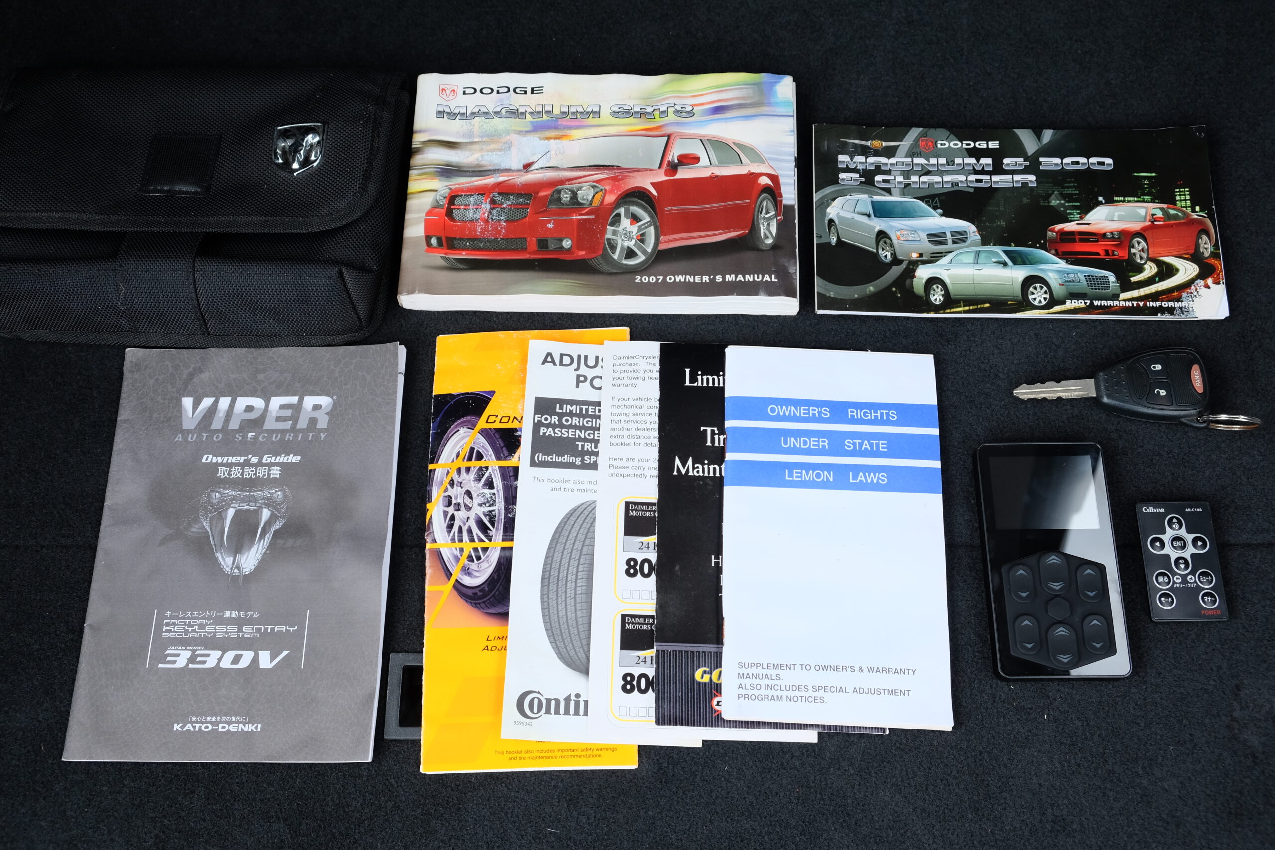 ダッジ マグナム SRT-8 新車並行